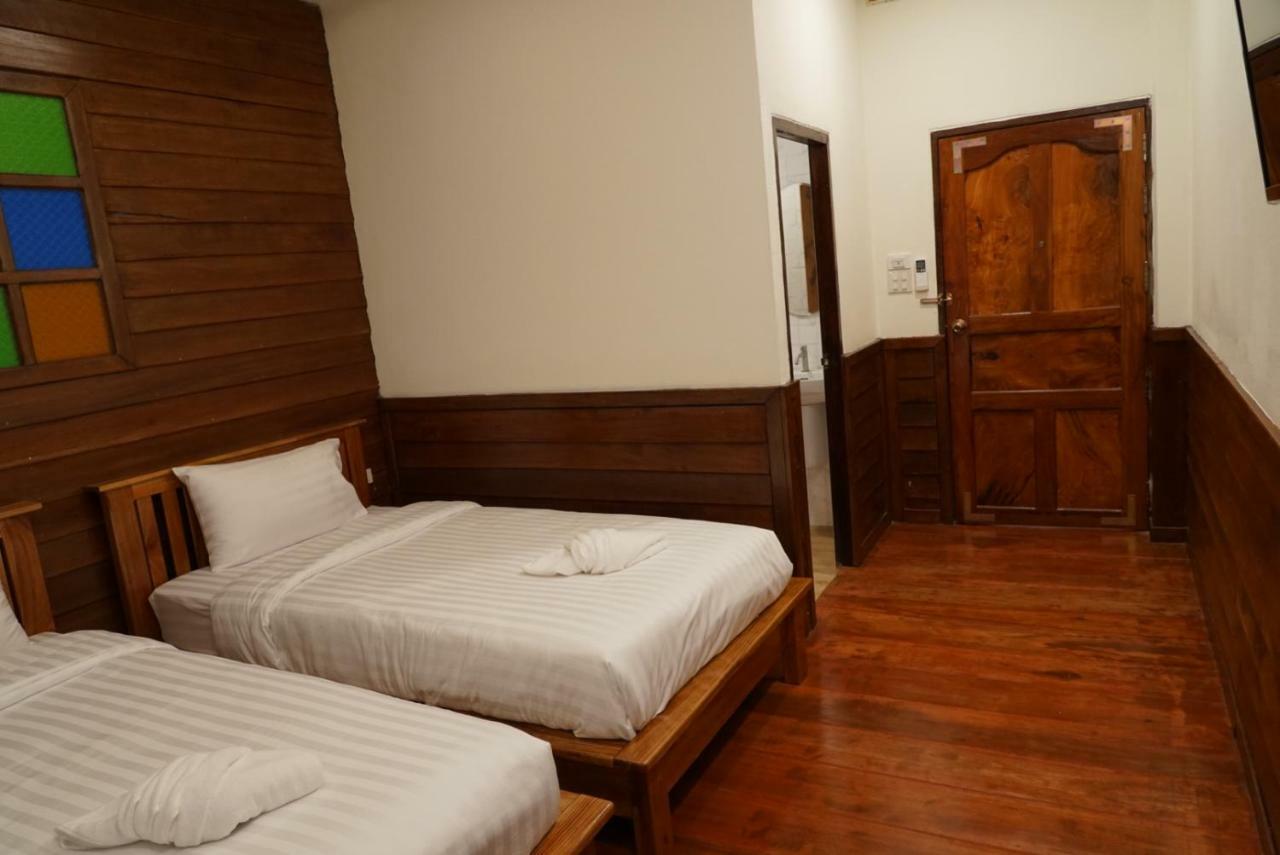צ'יאנג קאן Chiangkhan Hotel מראה חיצוני תמונה