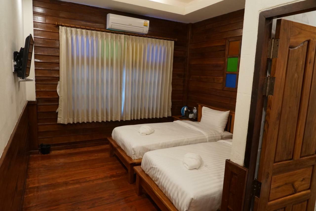 צ'יאנג קאן Chiangkhan Hotel מראה חיצוני תמונה