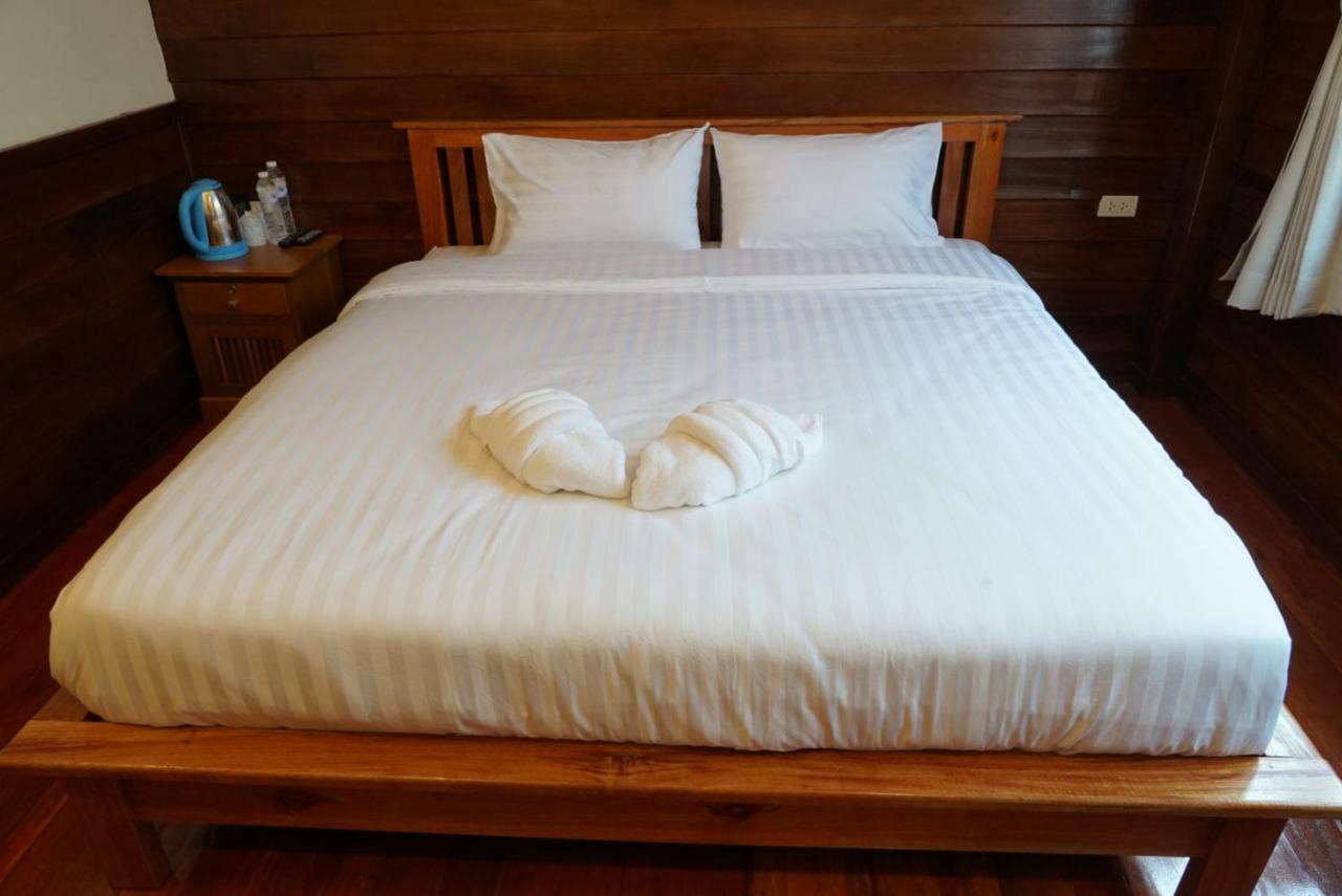צ'יאנג קאן Chiangkhan Hotel מראה חיצוני תמונה